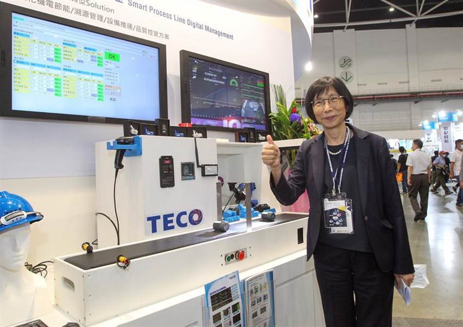 東元集團參加19日登場的臺北國際自動化工業(yè)展，主推智慧工廠，協(xié)助傳動工廠智慧化。圖為東元集團董事長邱純枝。（圖／東元提供）&#xD;&#xA;